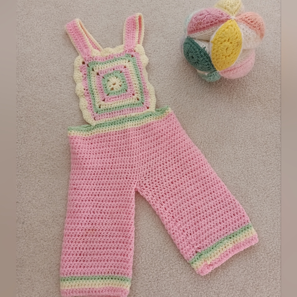 PRECIOUS UNWORN, HAND CROCHET, VINTAGE PASTEL RAINBOW OVERALLS AND EXERCISE BALL